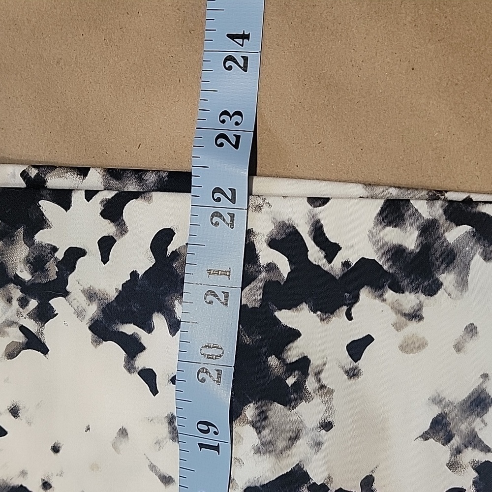Apt 9 Size 10 Black & White Patterned Pencil Skir… - image 7